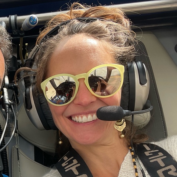 Meet your Posher, Manuela - Picture 1 of 1